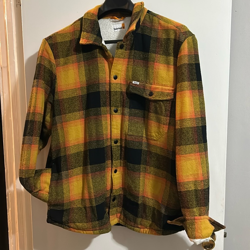 Men’s XL Timberland fleece lined flannel jacket.